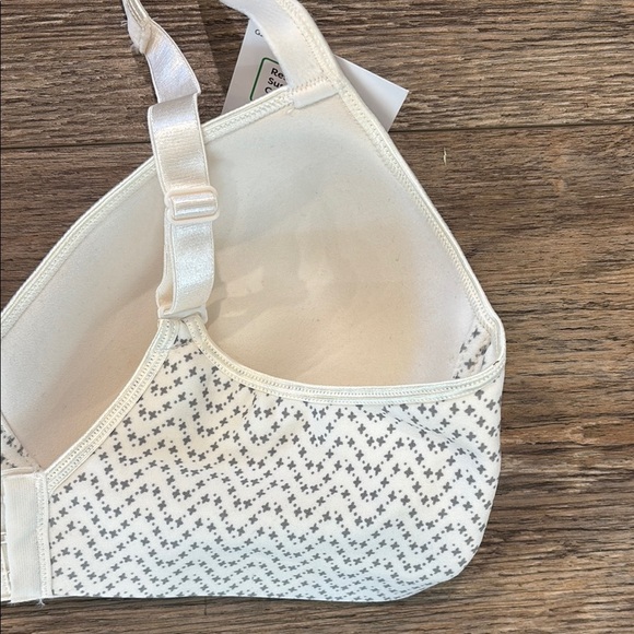 Hanes Women's XL Cream and Gray Smooth Comfort Convertible Wire Free Bra NWT - Picture 9 of 9